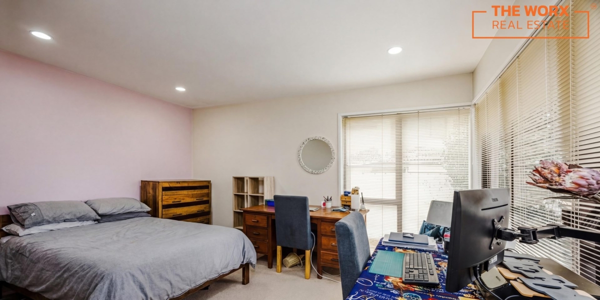 22 Gillard Place, Eastern Beach, Auckland 2012 NZ