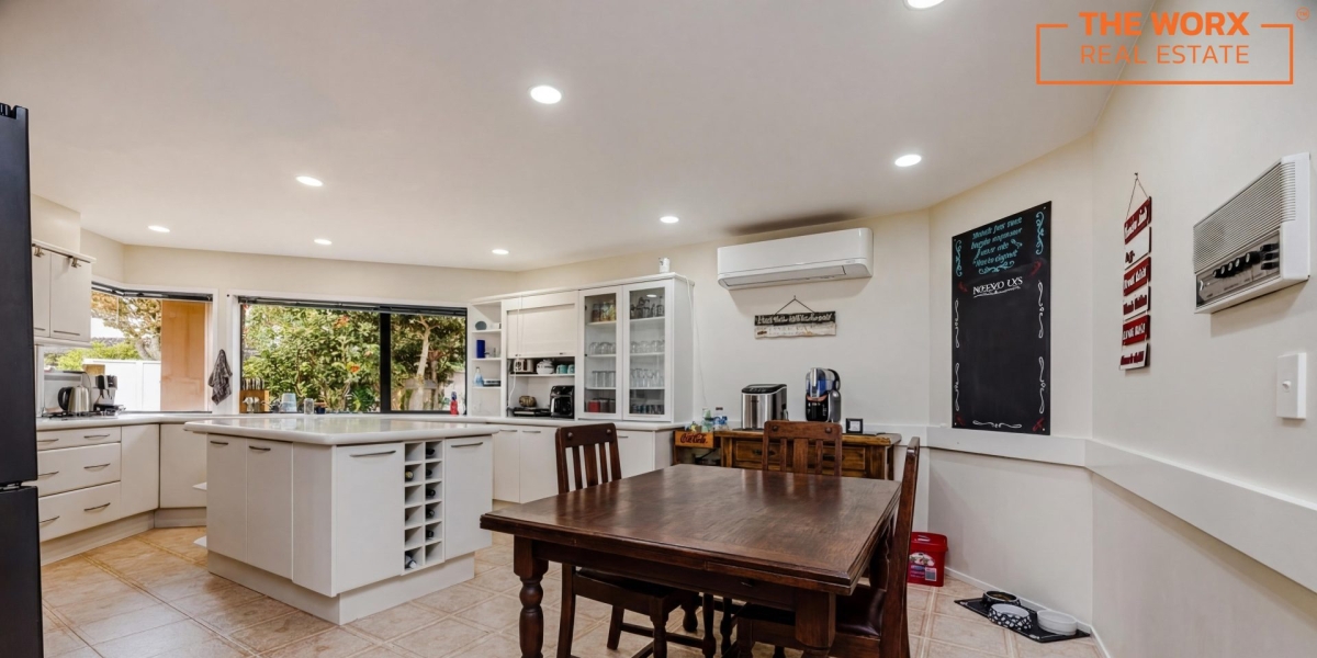 22 Gillard Place, Eastern Beach, Auckland 2012 NZ