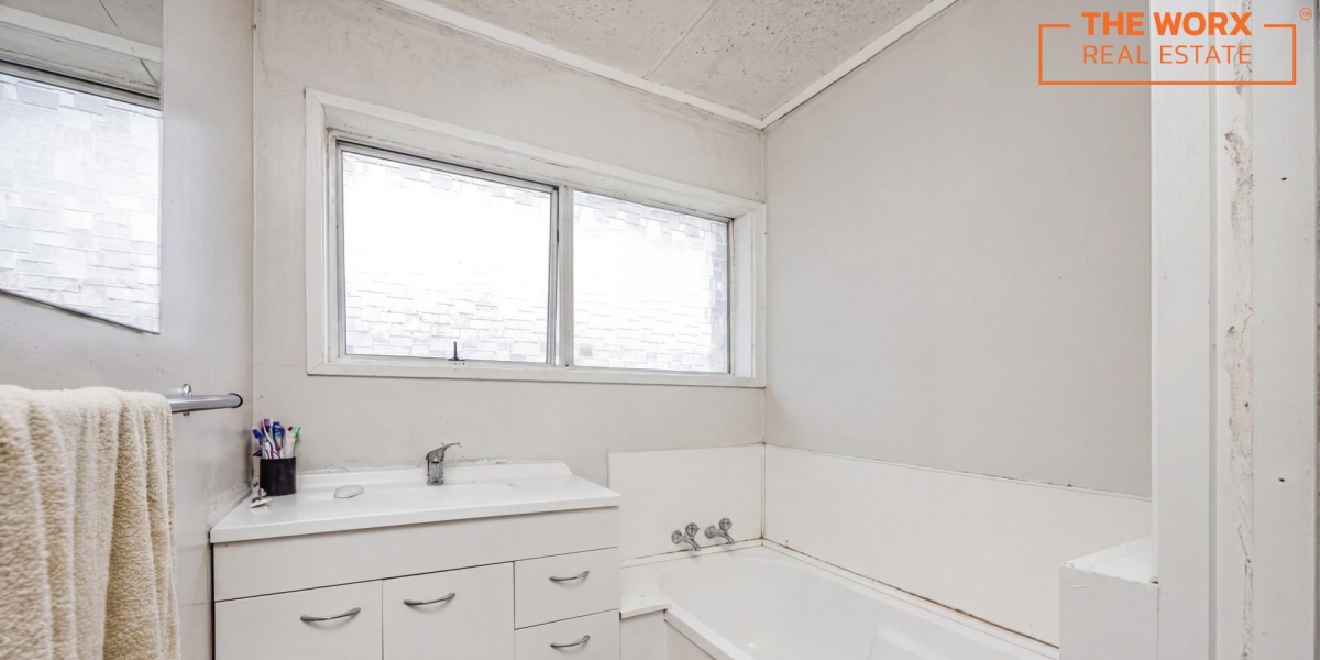 16 Frobisher Way, Clendon Park, Auckland 2103 NZ