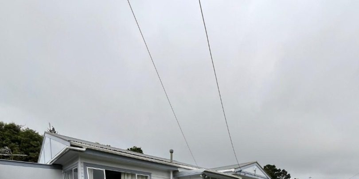 40 Findlay Street, Tawa,   NZ