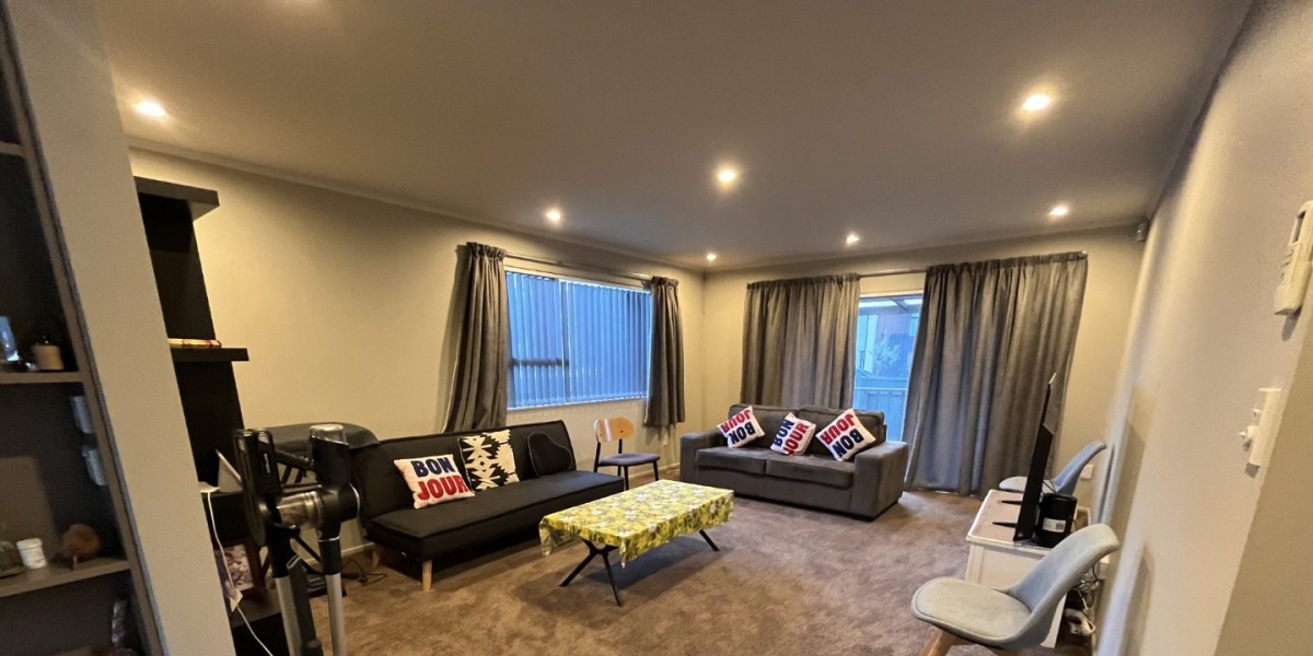 1/7 Bathurst Street, Silverstream,   NZ