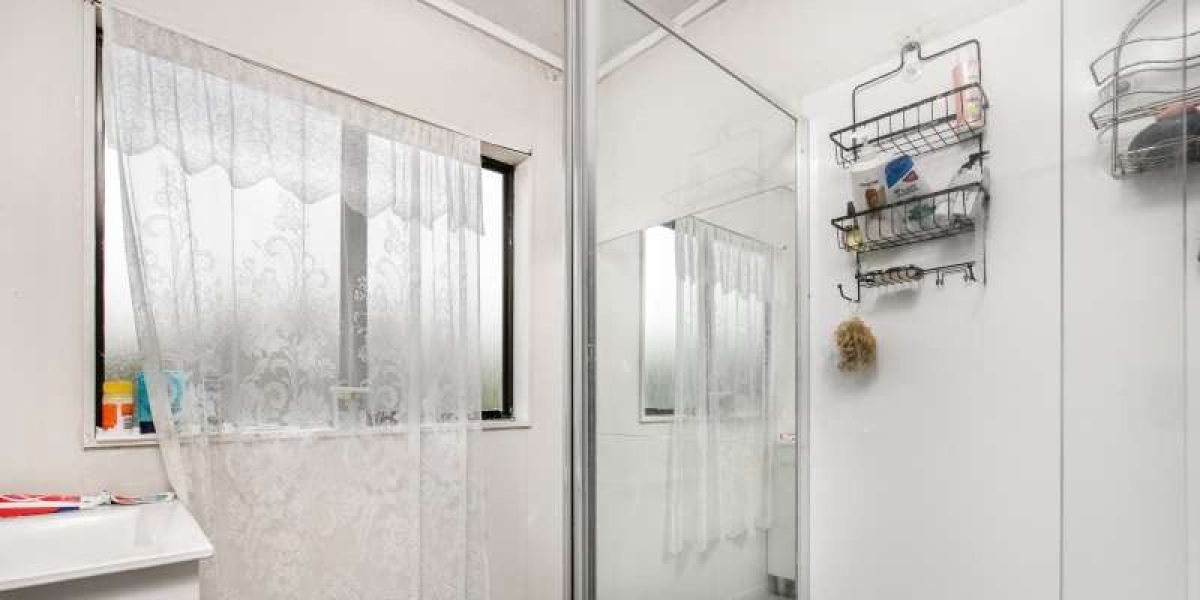 2/20 Eulogy Place, Randwick Park,   NZ