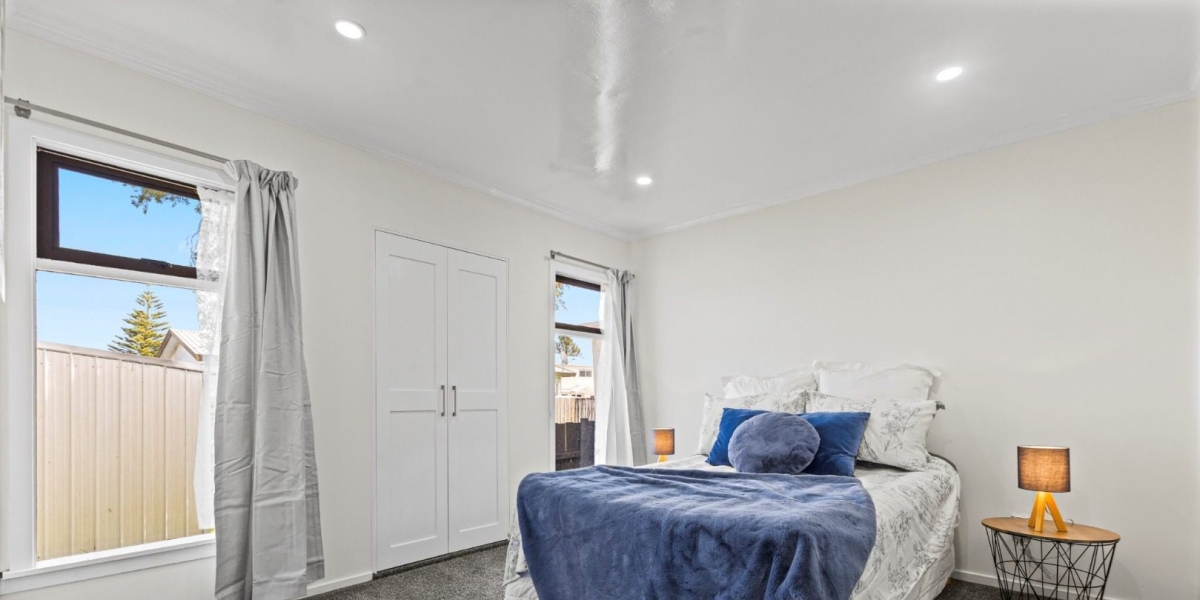 1/128 Clevedon Road, Papakura,   NZ