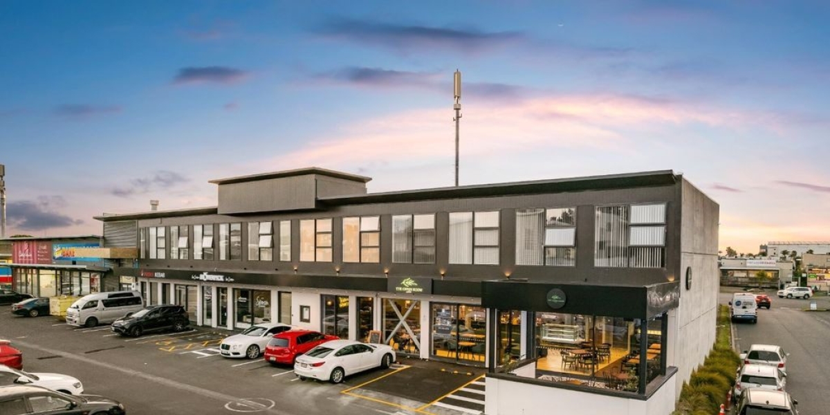 Room 1/302 Te Irirangi Drive, Flat Bush,   NZ