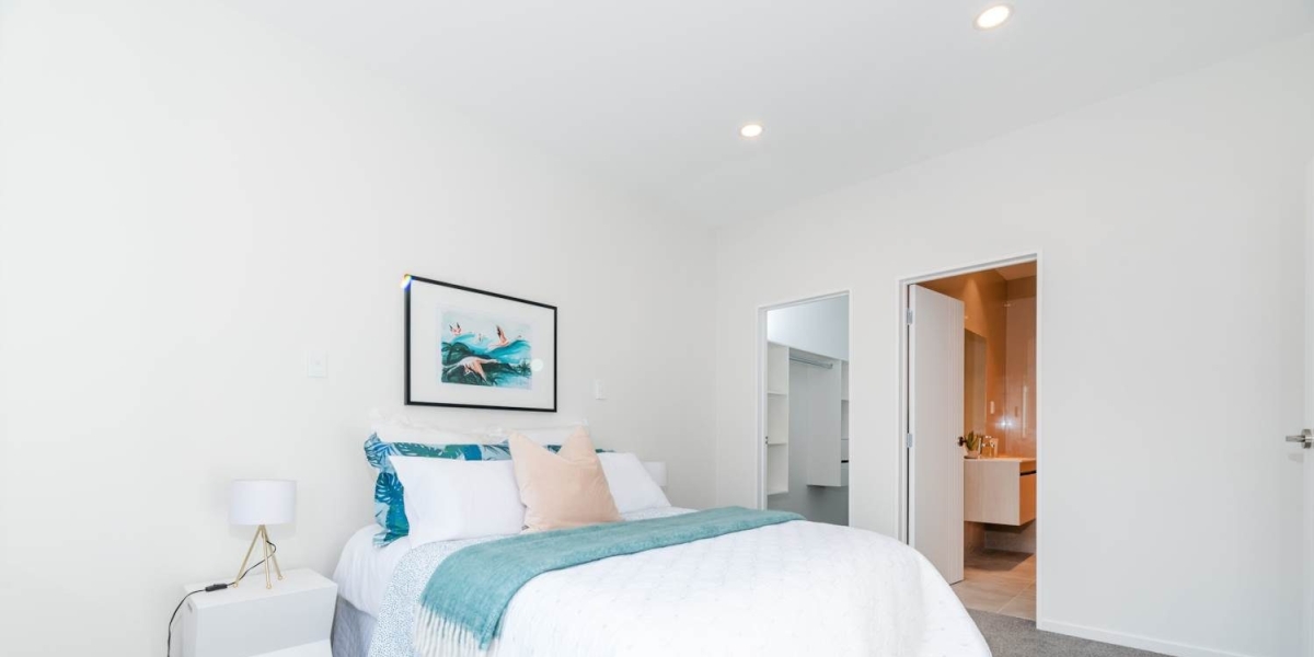 27 Sunshine Boulevard, Sunnyvale,   NZ