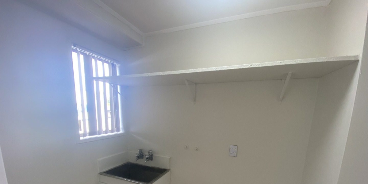 8A Quintal Place, Papatoetoe,   NZ