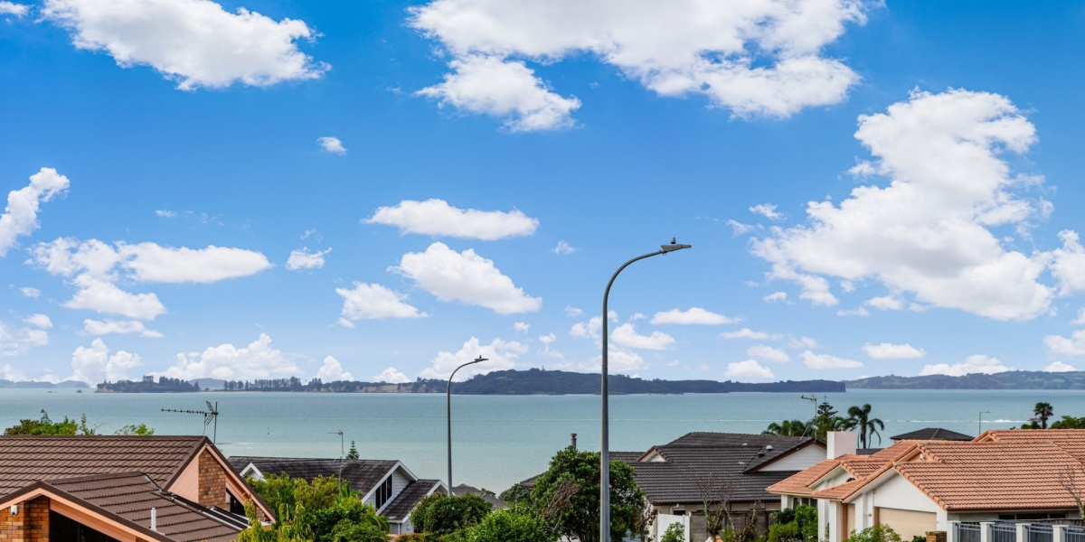 22 Gillard Place, Eastern Beach, Auckland 2012 NZ