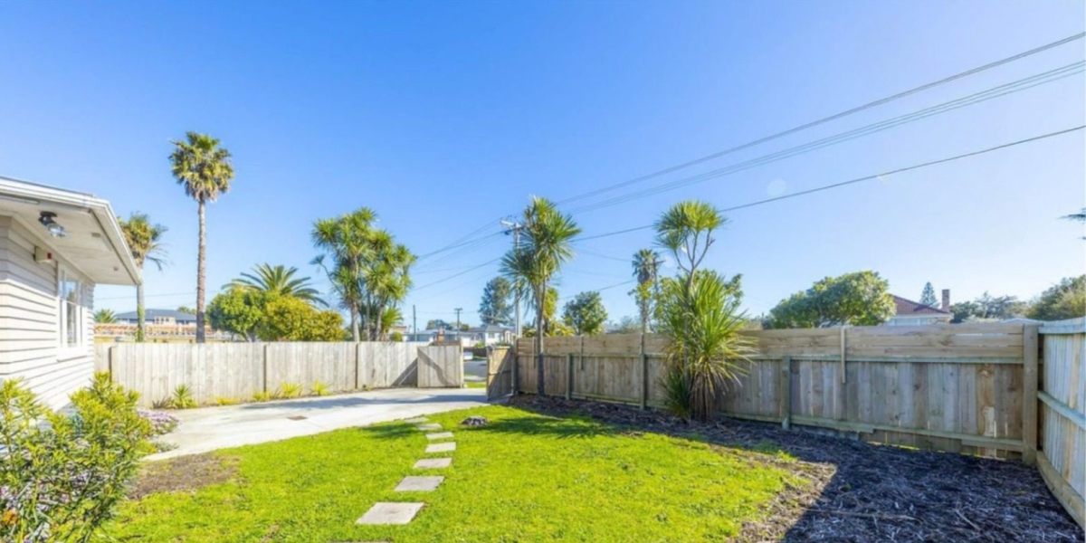 37 Puriri Road, Manurewa,   NZ