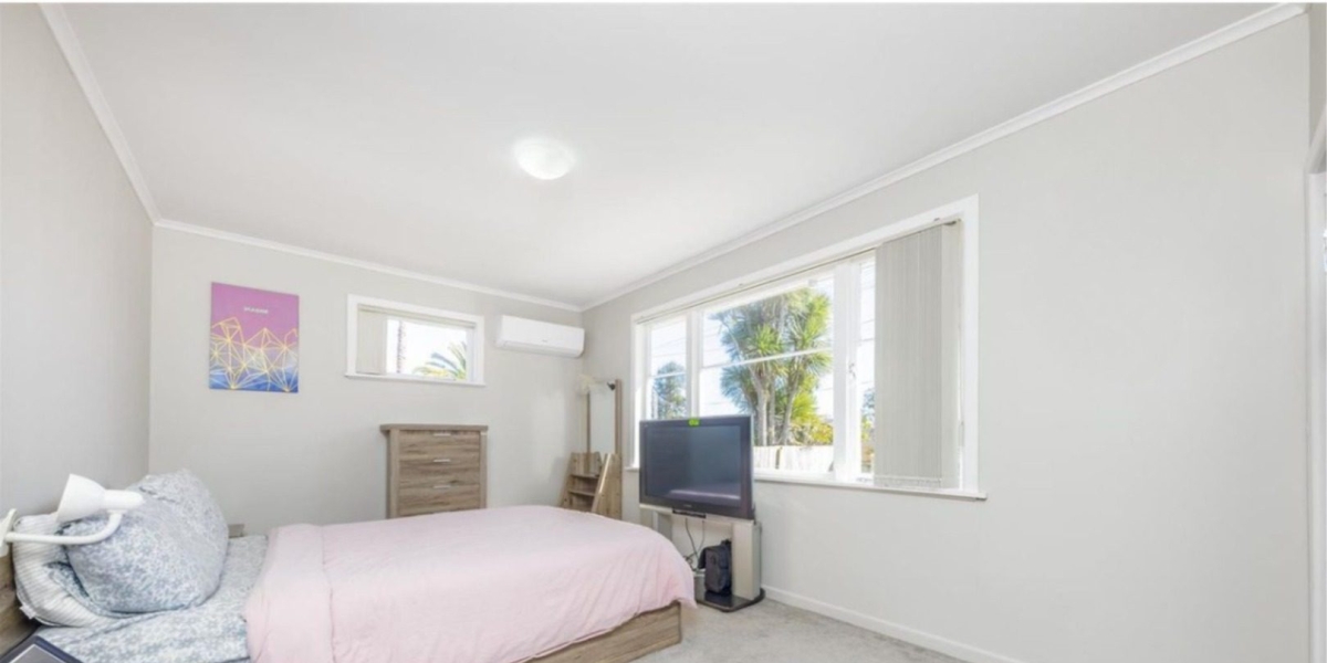 37 Puriri Road, Manurewa,   NZ