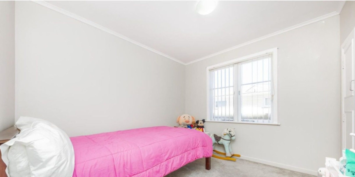 37 Puriri Road, Manurewa,   NZ