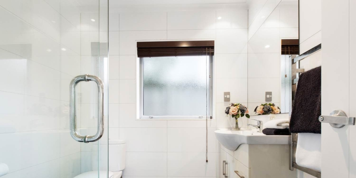 10 Coolaghy Drive, Flat Bush,   NZ