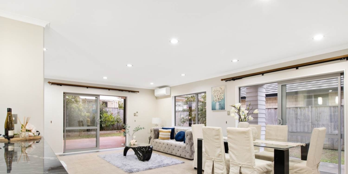 10 Coolaghy Drive, Flat Bush,   NZ
