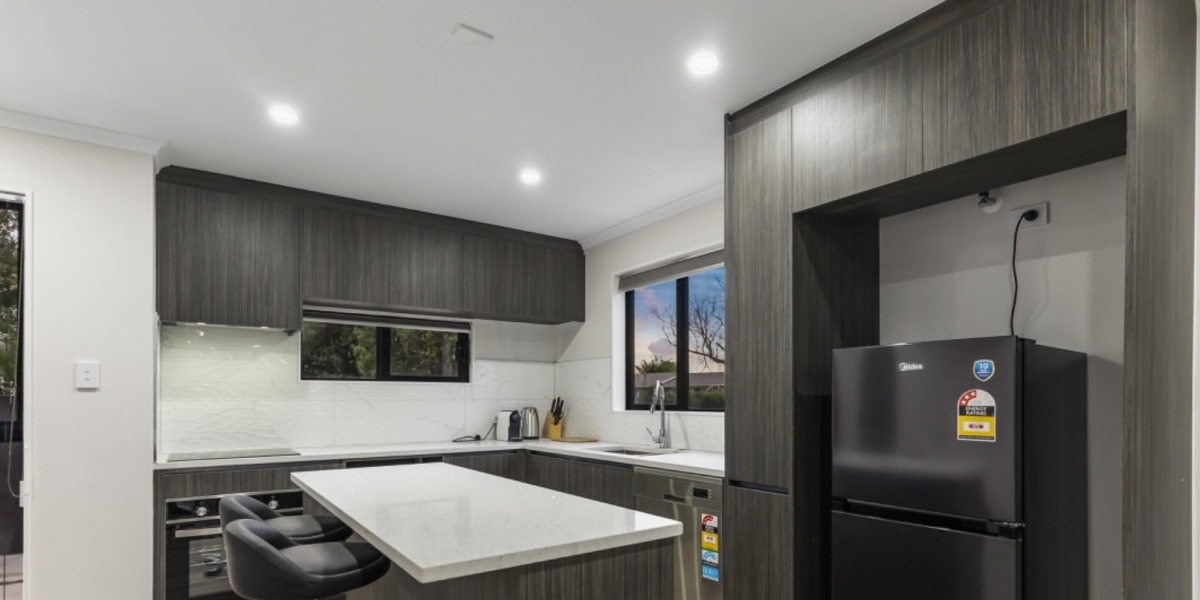2/18 Jupiter Street, Papakura,   NZ