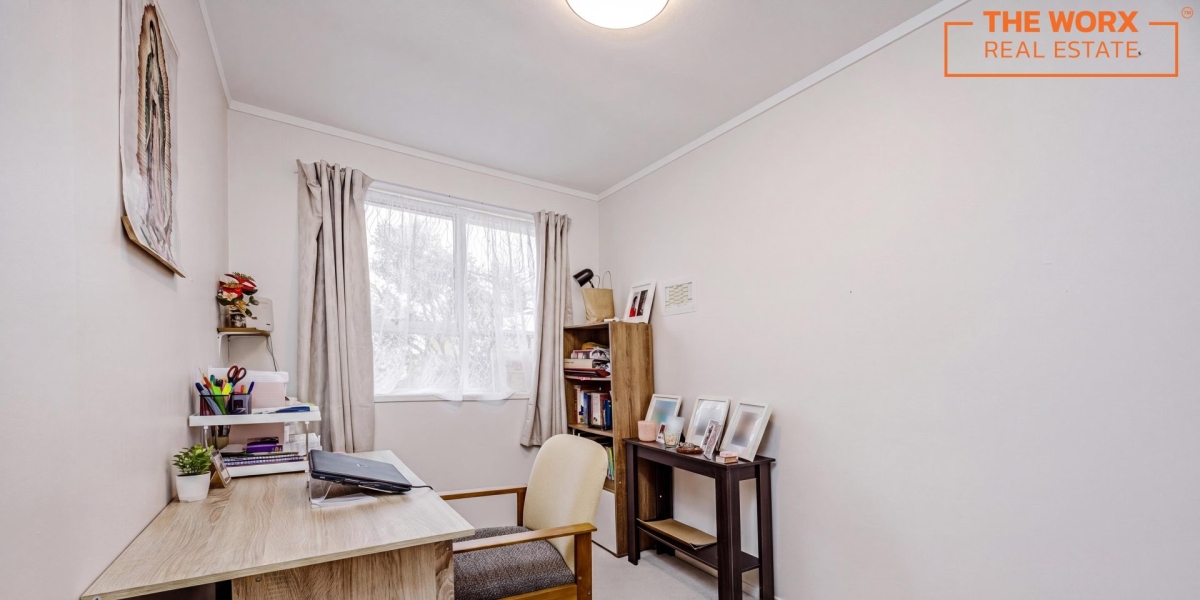 2/17 Roberts Road, Te Atatu South, Auckland 0610 NZ
