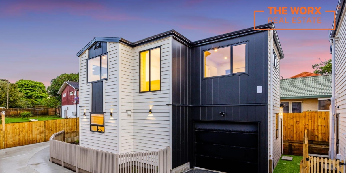 32A Grande Vue Road, Hillpark, Auckland 2102 NZ