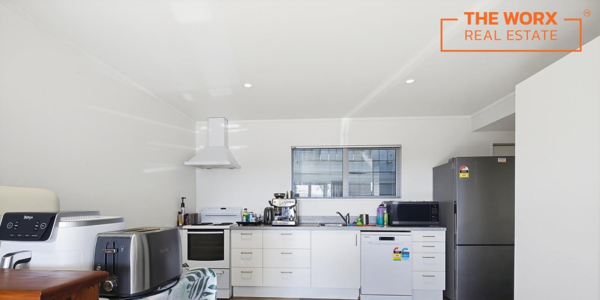 4/8 Middleton Road, Johnsonville, Wellington 6037 NZ