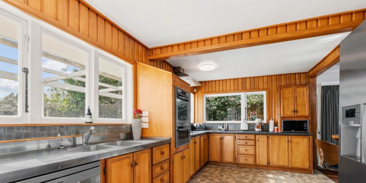 13 Clark Road, Pahurehure,   NZ