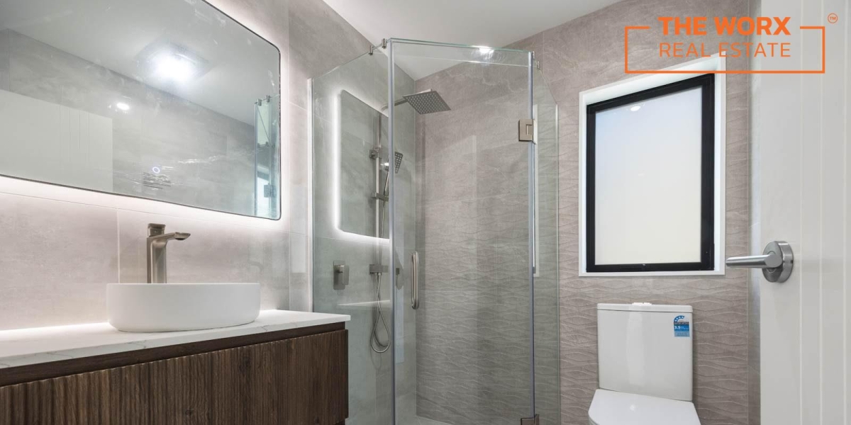 2/31 Akoranga Drive, Northcote, Auckland 0627 NZ