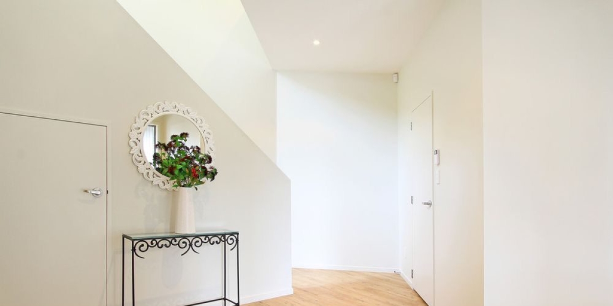 64A Peterhouse Street, Tawa,   NZ