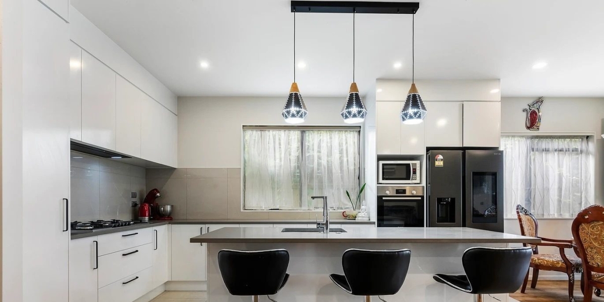 A/93 Thomas Road, Flat Bush,   NZ