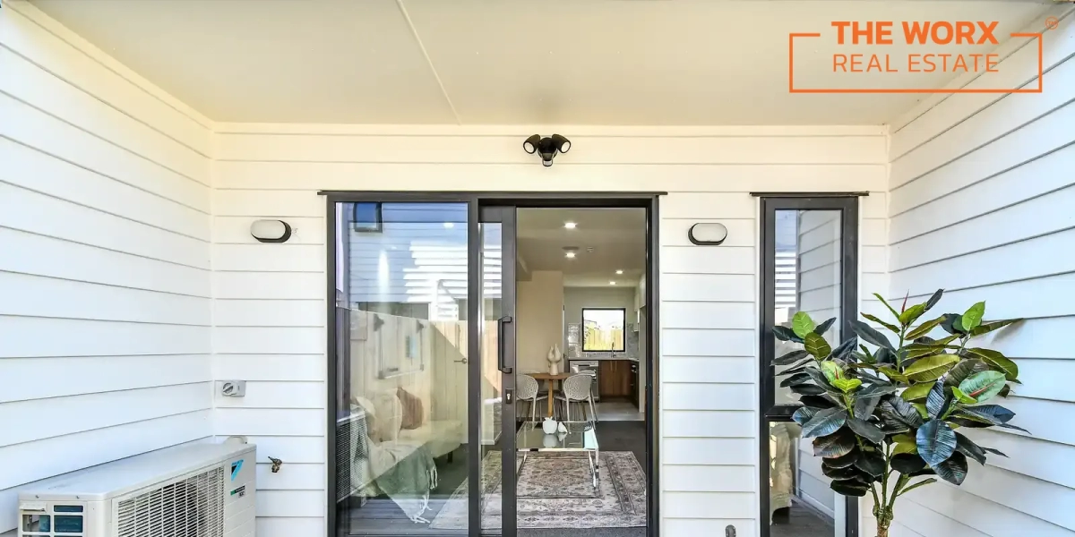 4 & 6/32 Beaumonts Way, Manurewa, Auckland 2102 NZ