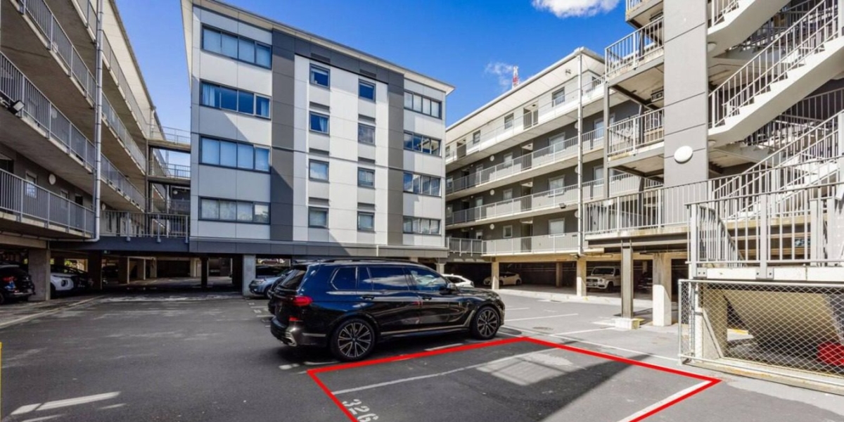 19 Morning Star Place, Mount Albert,   NZ