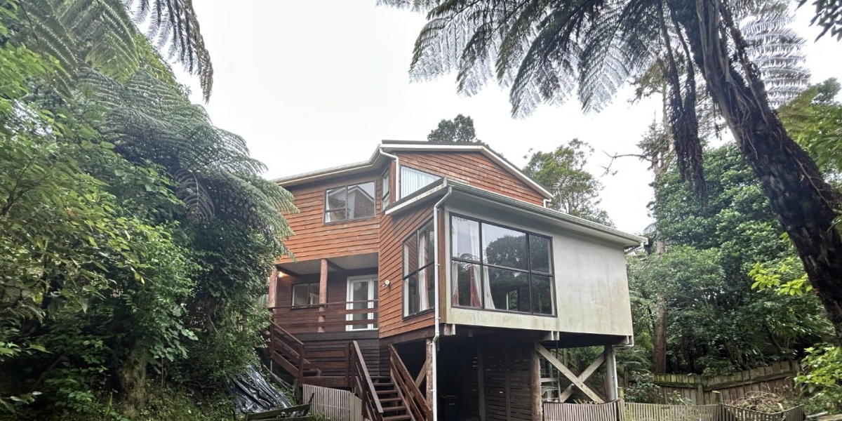 4/43 Cooper Street, Karori,   NZ