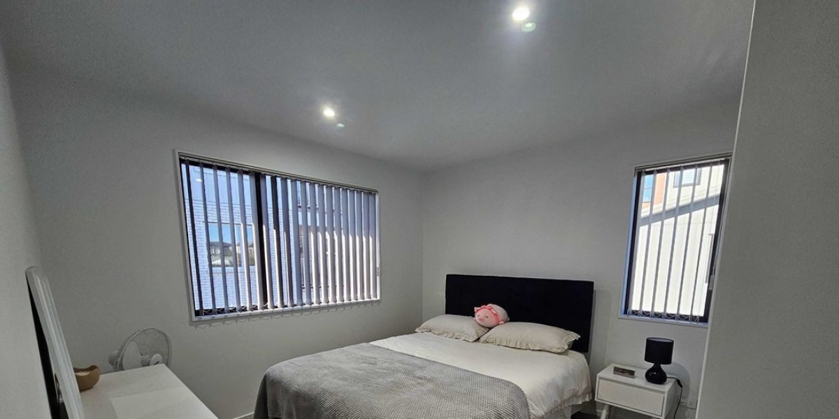 12 Eileen Newey Place, Henderson,   NZ