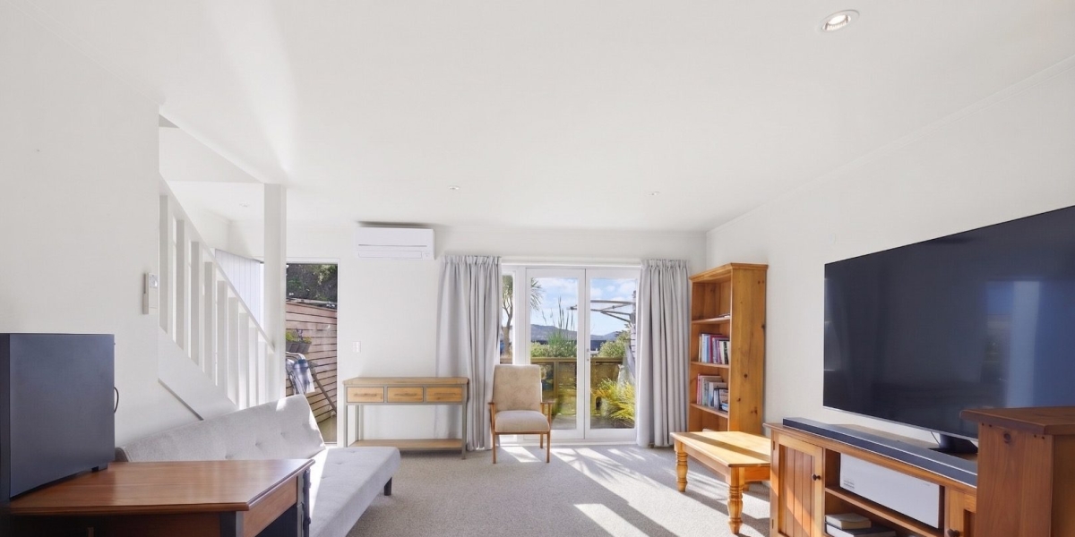 4/8 Middleton Road, Johnsonville,   NZ