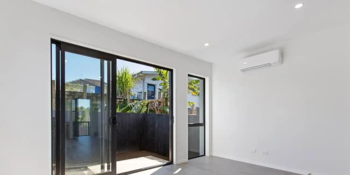 24E Lincoln Park Avenue, Massey,   NZ