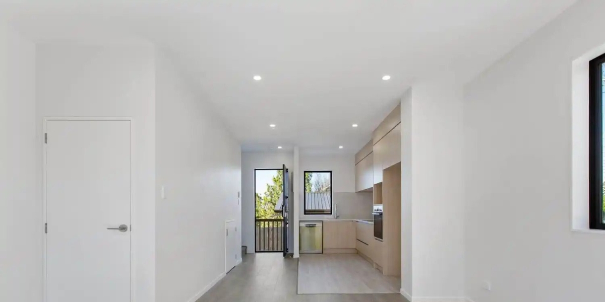 24E Lincoln Park Avenue, Massey,   NZ