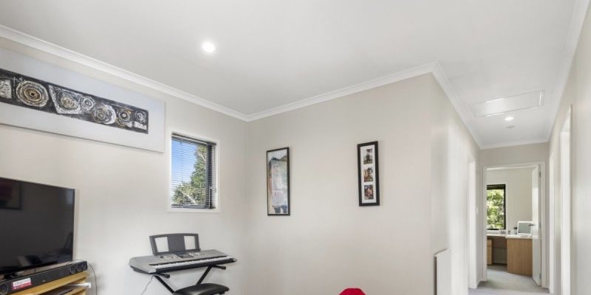 29 Brentwood Street, Trentham,   NZ