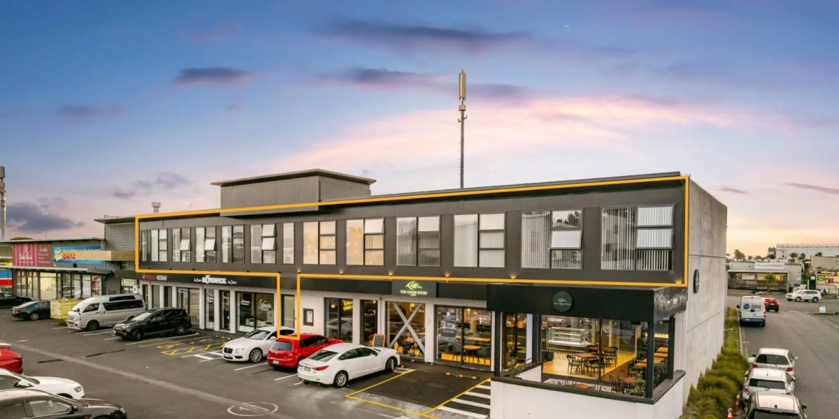 Room 5/302 Te Irirangi Drive, Flat Bush,   NZ