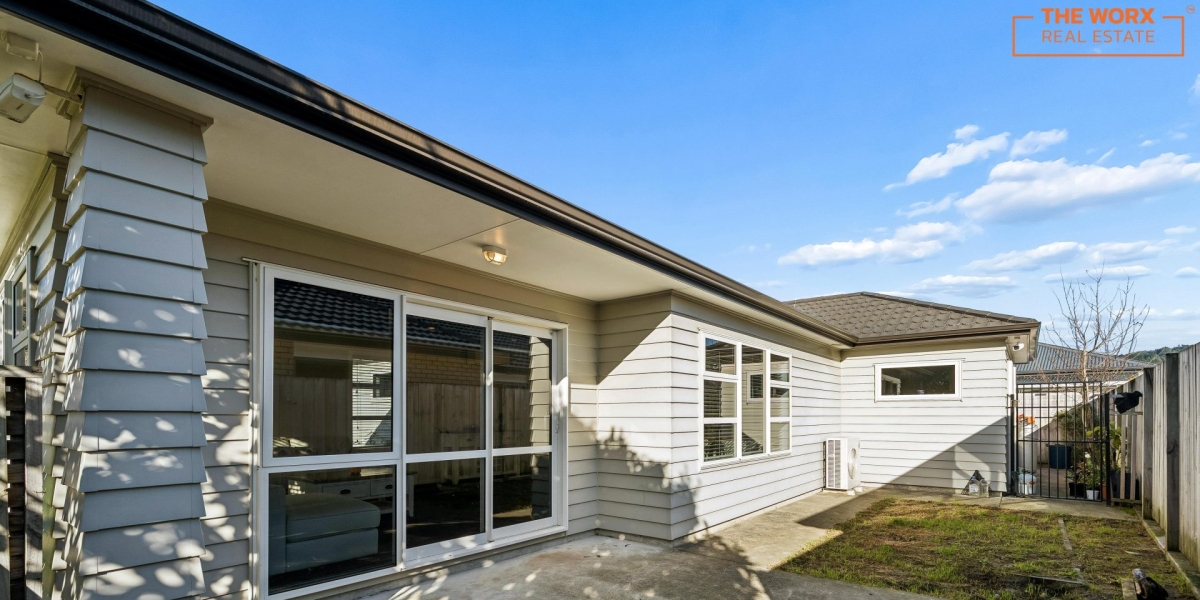 82 Farmer Crescent, Taita, Wellington 5011 NZ