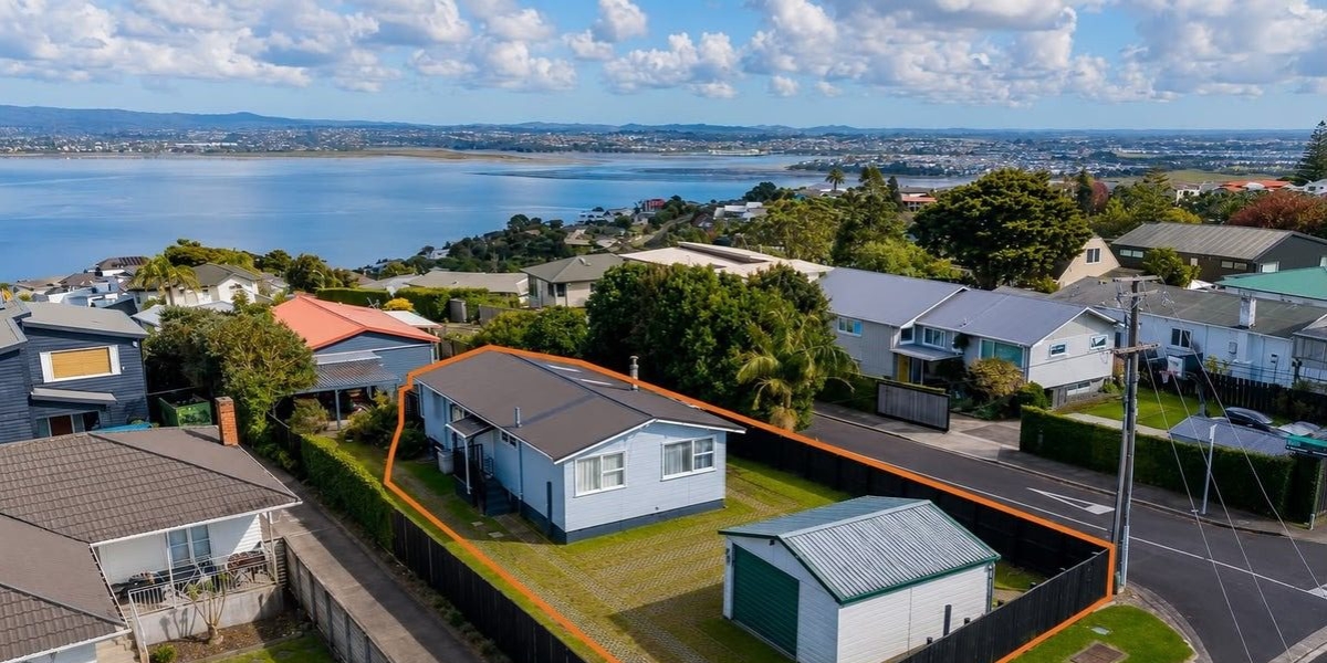 150 Rangatira Road, Beach Haven,   NZ