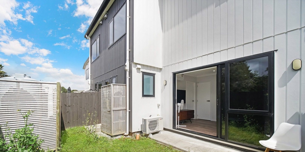1/18 Jupiter Street, Papakura,   NZ