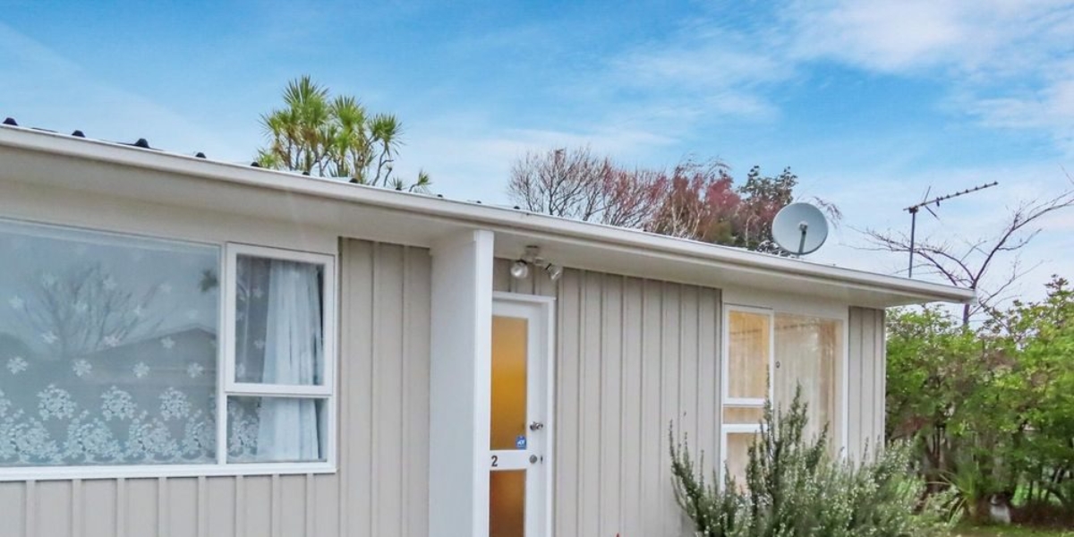 2/30B Awamutu Grove, Waiwhetu,   NZ