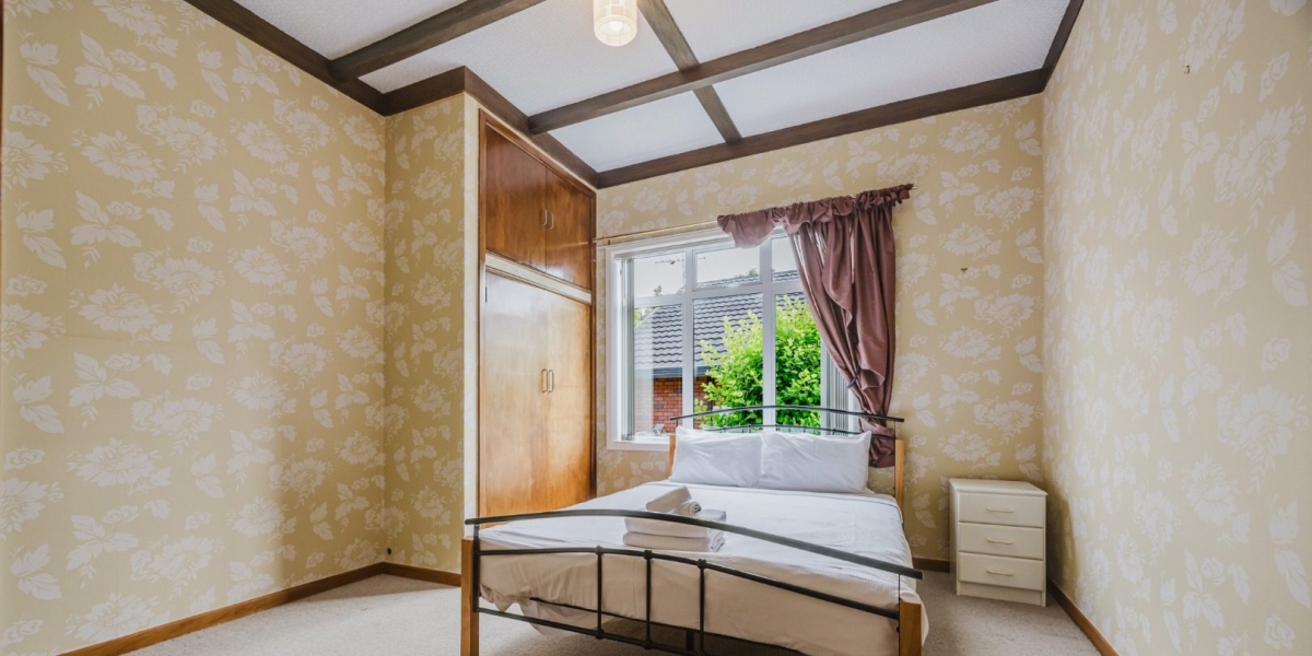 99 Symonds Street, Royal Oak,   NZ