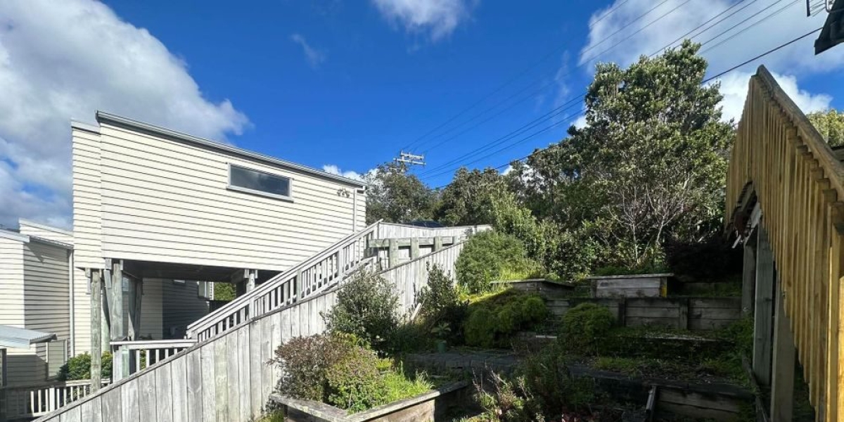 59 Glanmire Road, Newlands,   NZ