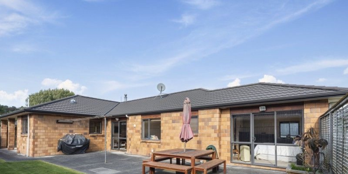 50 Mary Huse Grove, Manor Park,   NZ