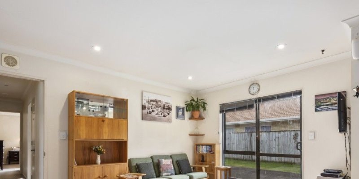50 Mary Huse Grove, Manor Park,   NZ